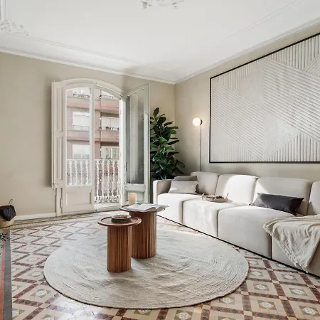 Sardana - 3 Bedrooms And Office In Eixample Dreta * Barcelona